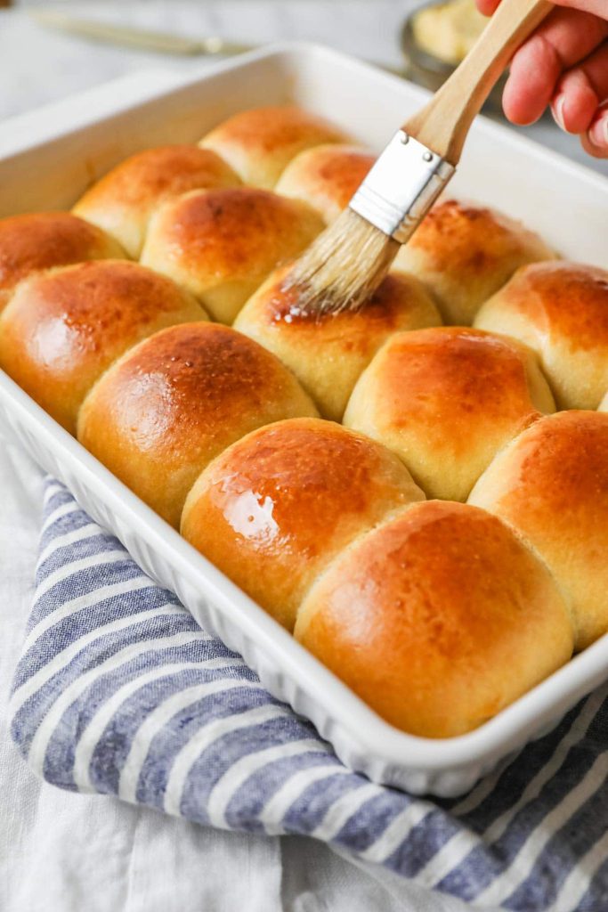 Sourdough-Dinner-Rolls-1-of-8