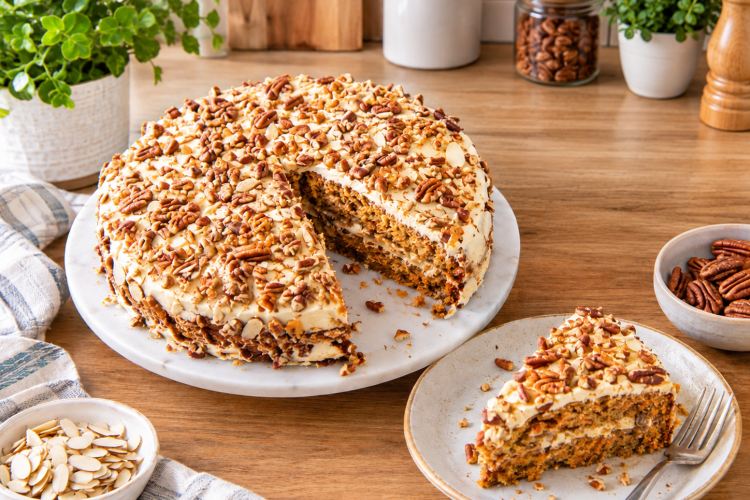 Healthy Carrot Cake Without Sugar or Refined Flour
